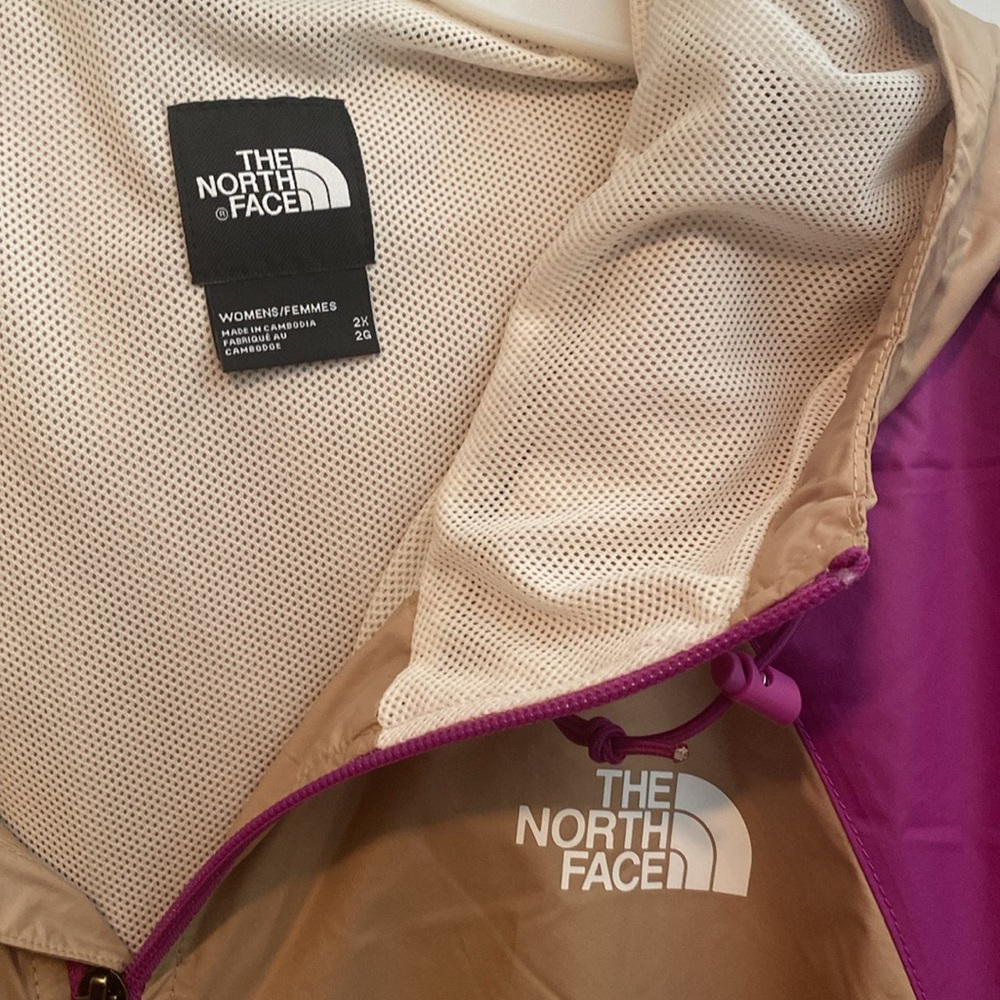 North Face Plus Size Jacket - Picture 4 of 9